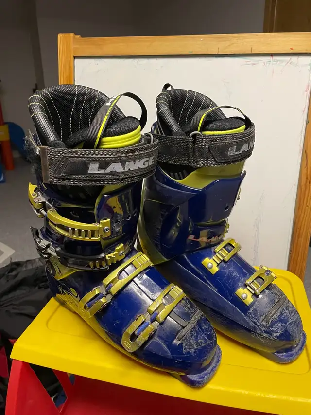 Skis 170,146cm Boots 26.5 and 28.5 - Photo 3