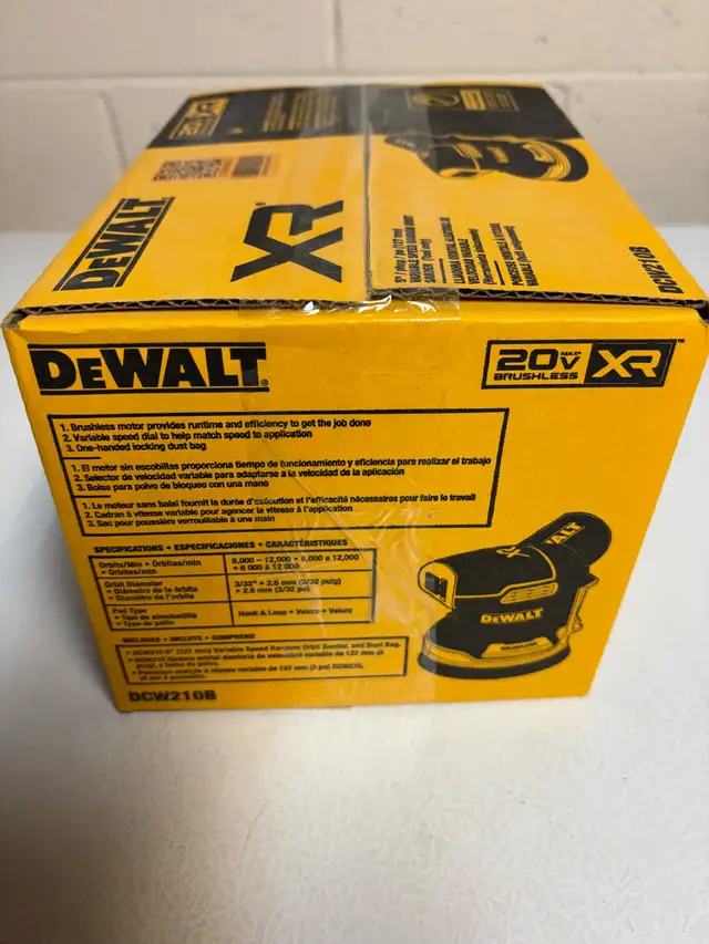 DeWalt Cordless Sander - Photo 2