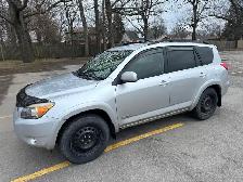 2008 TOYOTA RAV4 - Photo 2