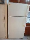 Fridge - Frigidaire and Oven - Amana for sale