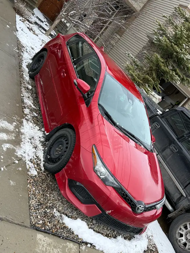 2017 Toyota Corolla – Manual – Reliable & Fuel Efficient - Photo 2