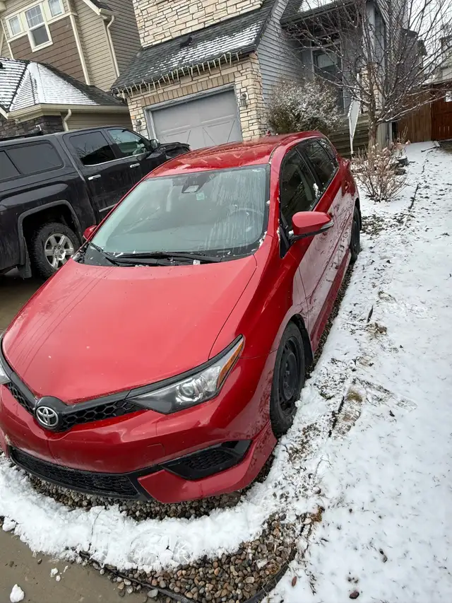 2017 Toyota Corolla – Manual – Reliable & Fuel Efficient - Photo 3