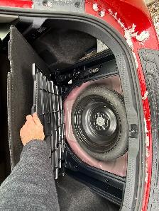 2017 Toyota Corolla – Manual – Reliable & Fuel Efficient - Photo 9