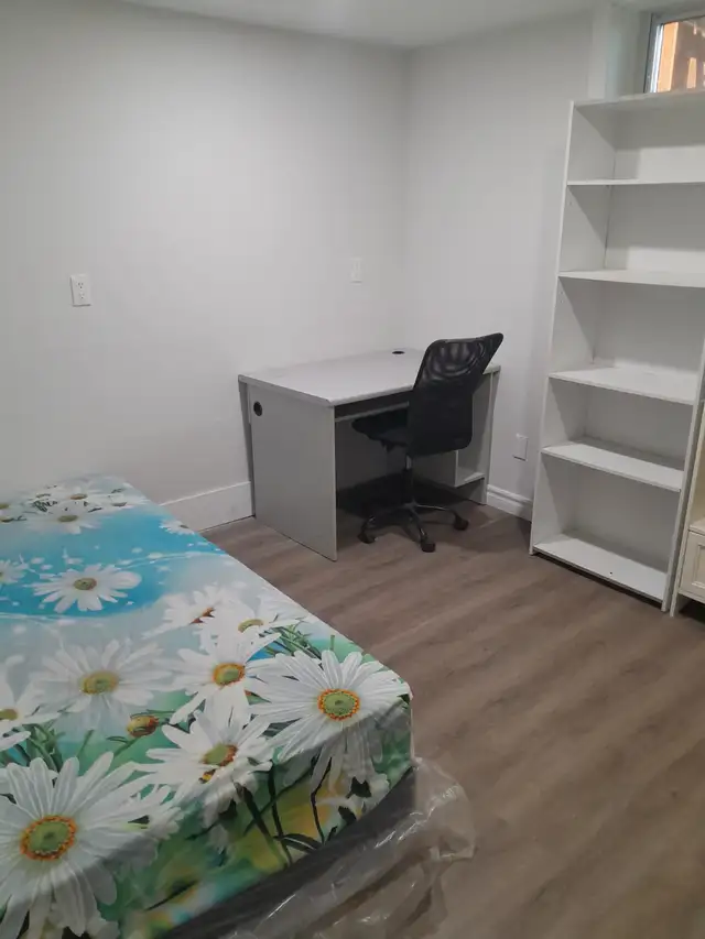 private furnished room available Scarborough 680 - Photo 3