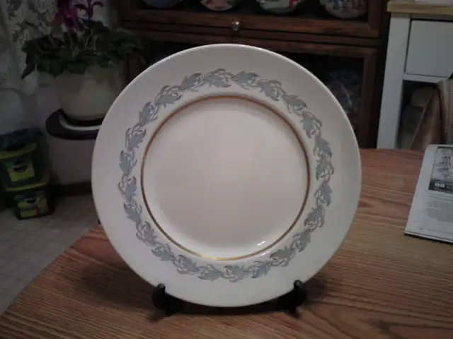 China Dinnerware set - Photo 2