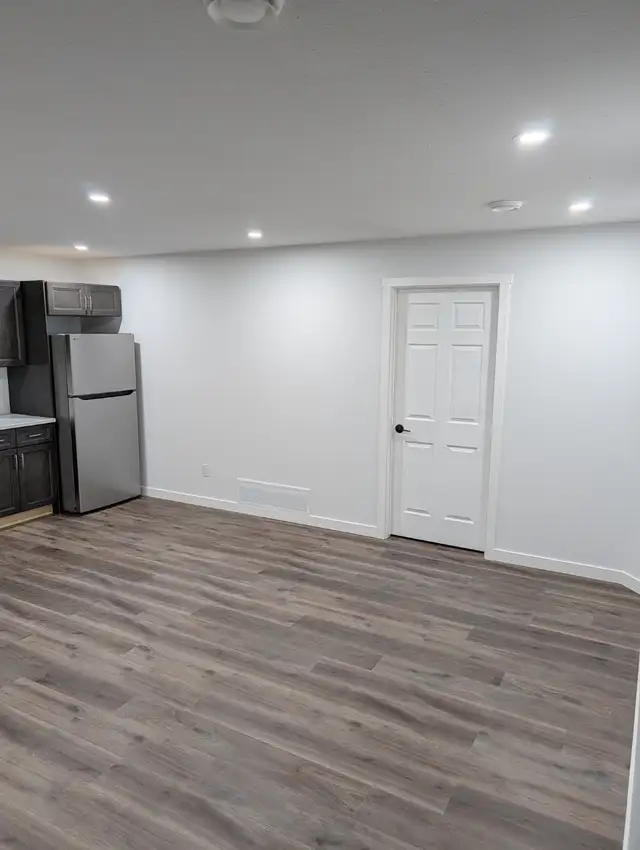 1-Bedroom Basement Suite for Rent – 3178 Mazurak Cres Regina