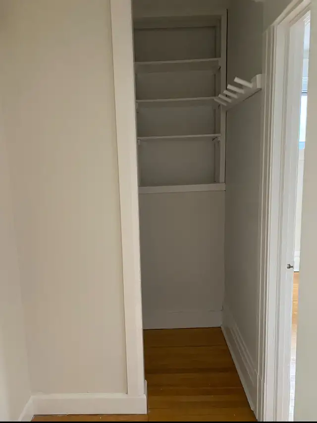 OLD OTTAWA SOUTH - 2 BEDROOM APT! - Photo 9