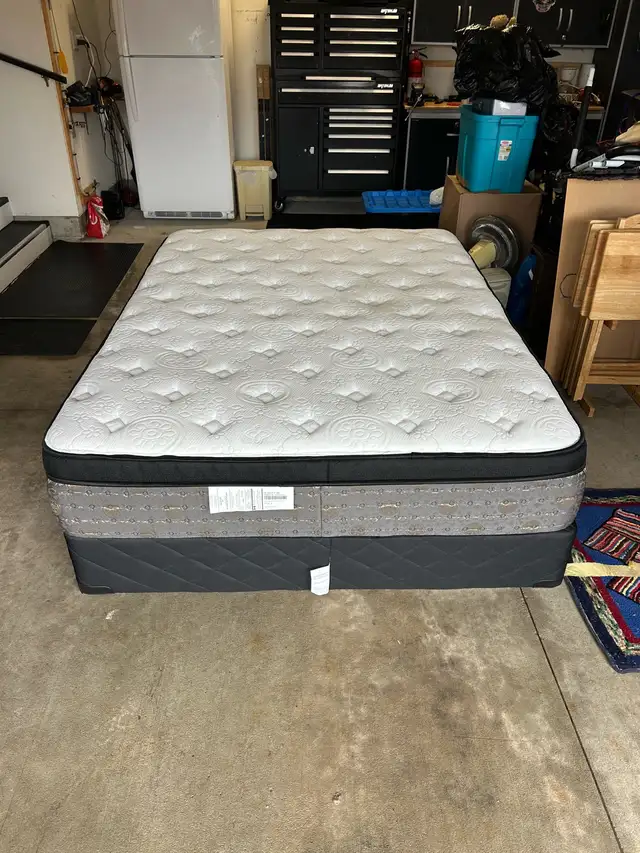 SUPER Comfy Queen Sized Mattress/BoxSpring and Frame… LIKE NEW! - Photo 2