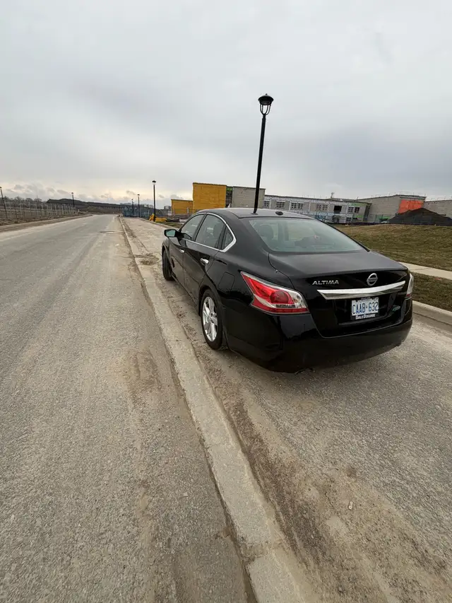 2014 Nissan Altima - Photo 4