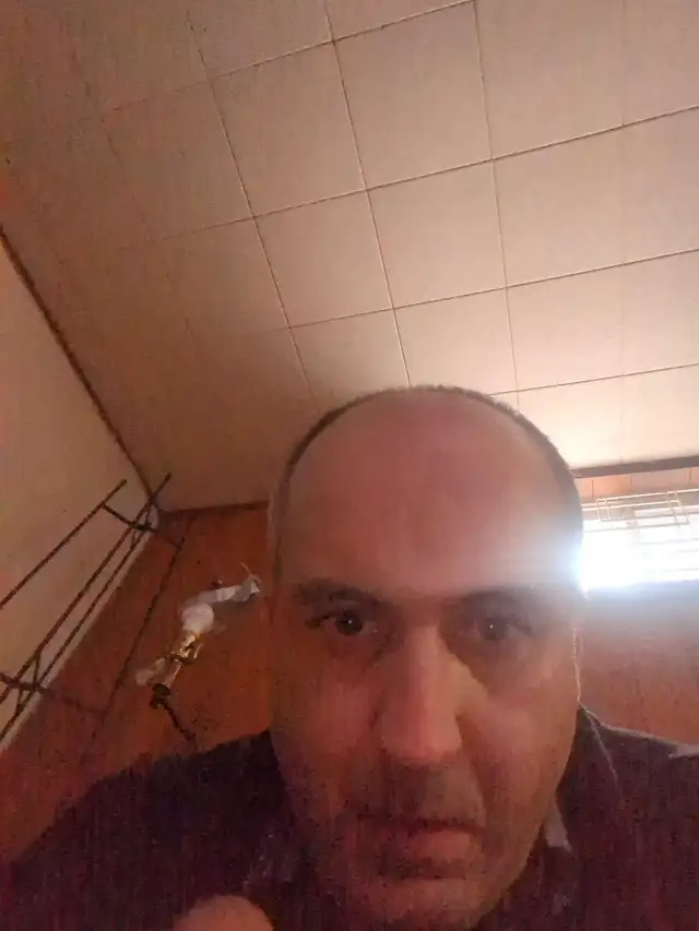 mover. looking for work. help people move. other jobs. - Photo 2