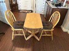 3 Piece Drop Leaf Solid Wood Dinette… Like NEW! - Photo 2