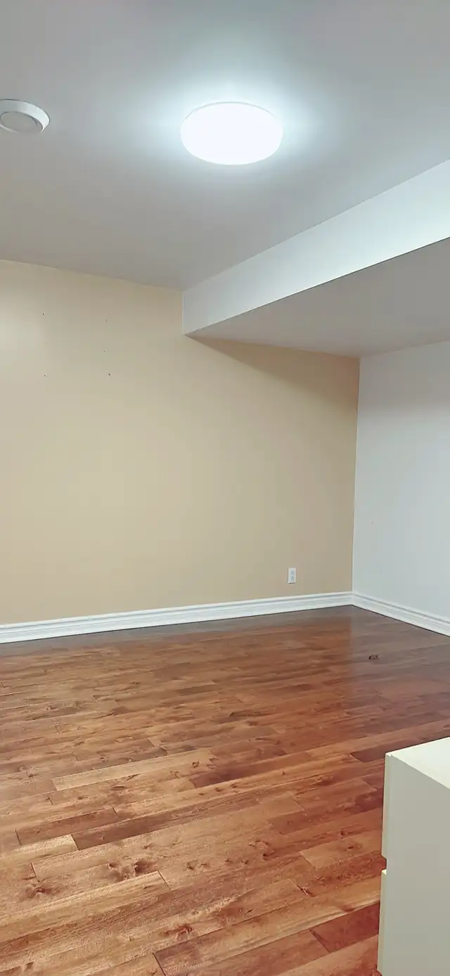 Laval 3 1/2 all-inclusive unit, ready for  starting July - Photo 5