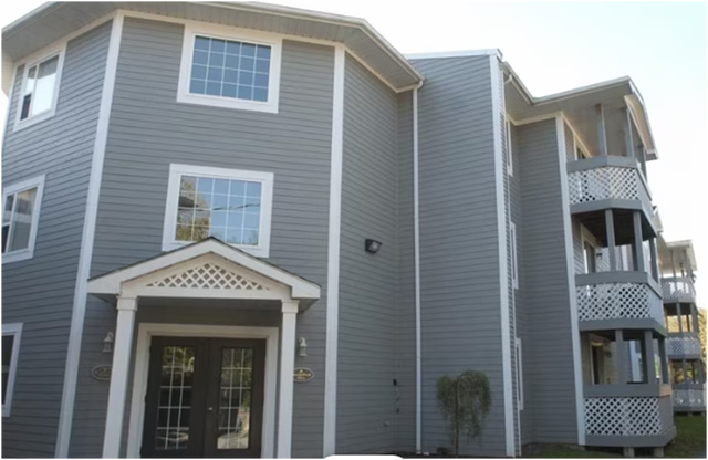 Sea facing 1 bedroom apt with gorgeous view available from 1 Jul