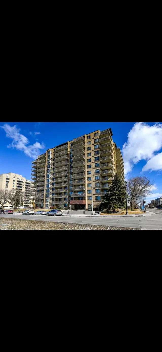 Spacious 2 bedroom and 2 bathroom for sale