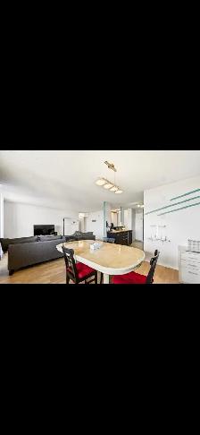 Spacious 2 bedroom and 2 bathroom for sale - Photo 2