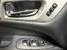 2017 Nissan Pathfinder Platinum-Midnigh Edition / Low  K/ Local - Photo 24