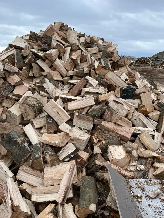 SEASONED FIREWOOD - Photo 2