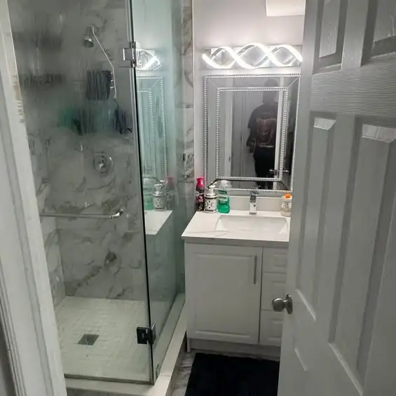 Bsmt Apartment- 2 Bedroom - Photo 6