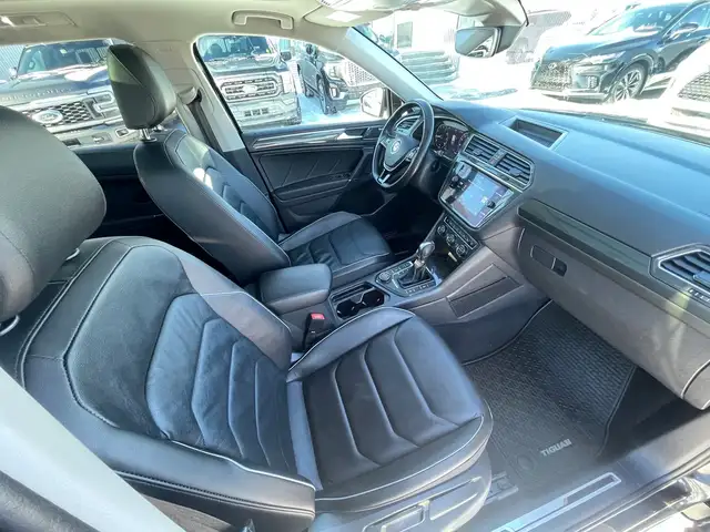 2018 Volkswagen Tiguan Highline 4-MOTION/AWD/7-PASSENGER/FULLY E - Photo 10