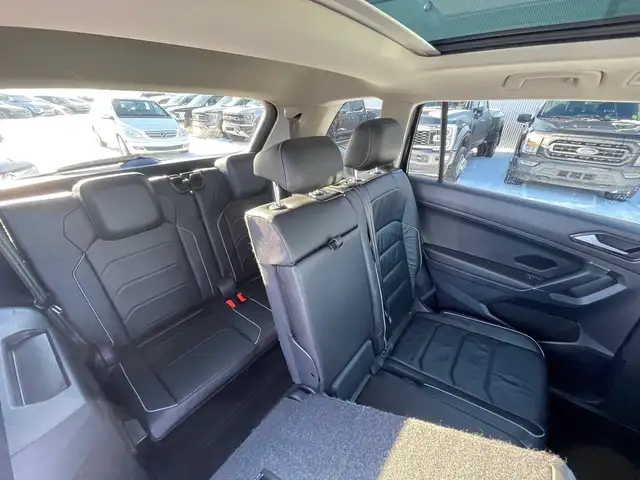 2018 Volkswagen Tiguan Highline 4-MOTION/AWD/7-PASSENGER/FULLY E - Photo 13