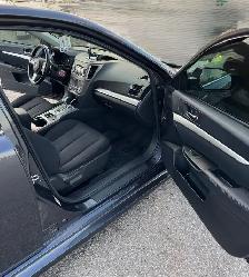 Subaru Legacy 2010 - Photo 3