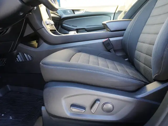 2022 Ford Edge SEL AWD - Photo 18