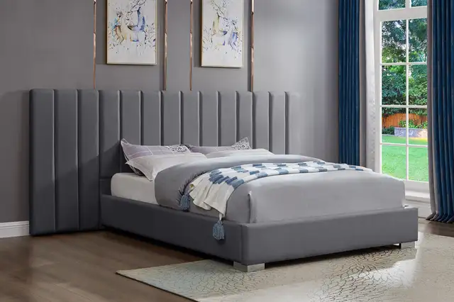 Platform  Bed With Paneled headboard In Grey Velvet. - Photo 4