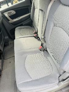 2010 Chevrolet Traverse 8 seater - Photo 8