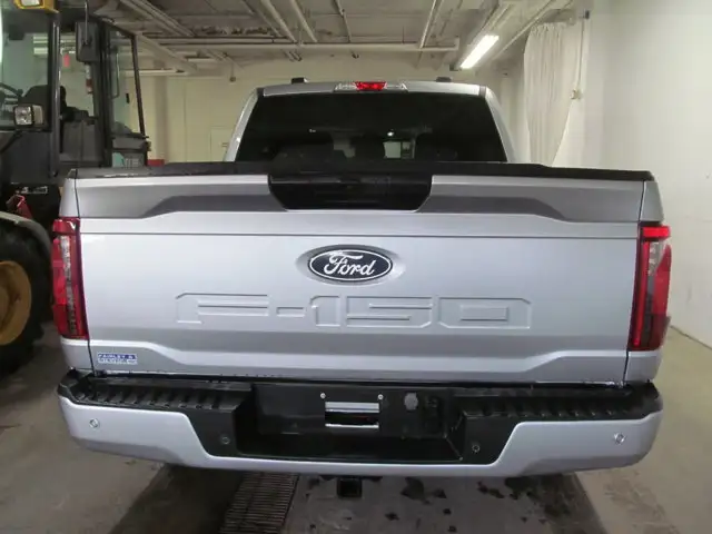 2024 Ford F-150 STX - Photo 3
