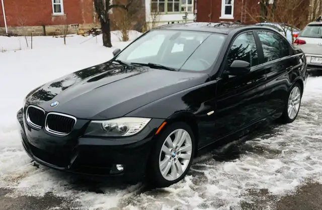 BMW 3 2011 - Photo 2