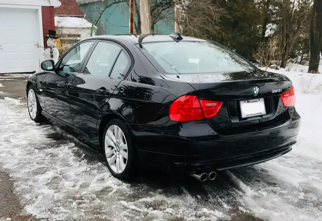 BMW 3 2011 - Photo 6