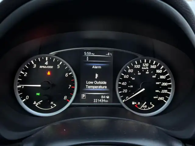 2018 Nissan Sentra SV CVT - Photo 11