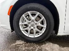 2023 Chrysler Pacifica - Photo 9