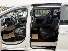 2023 Chrysler Pacifica - Photo 19