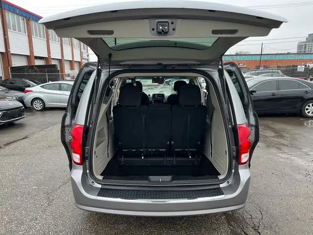 2014 Dodge Grand Caravan Crew - Photo 19