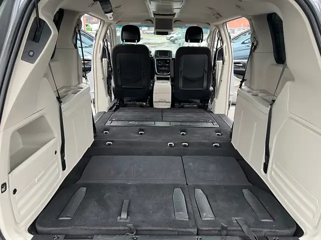 2014 Dodge Grand Caravan Crew - Photo 21