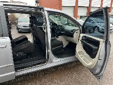 2014 Dodge Grand Caravan Crew - Photo 23