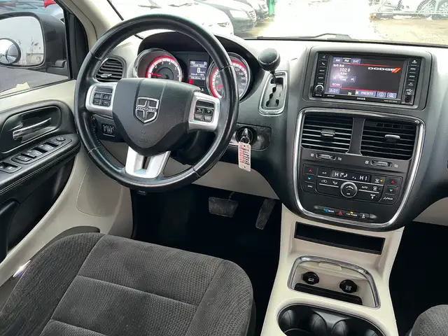 2014 Dodge Grand Caravan Crew - Photo 27