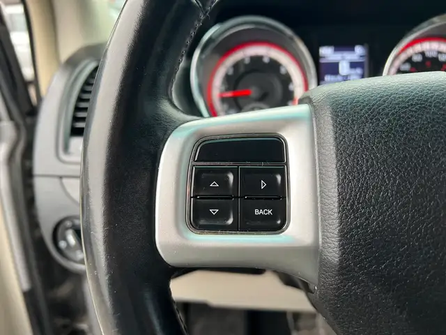 2014 Dodge Grand Caravan Crew - Photo 34