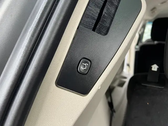 2014 Dodge Grand Caravan Crew - Photo 37