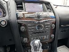 2011 Infiniti QX56 4WD | 8-seater! | Sun-roof! | Heated seats! | - Photo 16