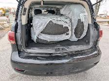 2011 Infiniti QX56 4WD | 8-seater! | Sun-roof! | Heated seats! | - Photo 23