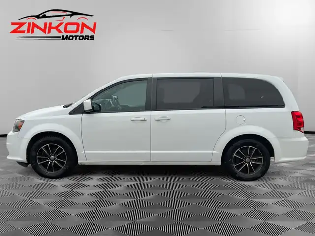 2019 Dodge Grand Caravan GT | CLEAN CARFAX | BACK-UP CAM | LEATH - Photo 2