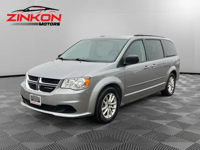 2017 Dodge Grand Caravan SXT | CLEAN CARFAX | BIG SCREEN | BACK-