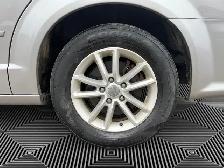 2017 Dodge Grand Caravan SXT | CLEAN CARFAX | BIG SCREEN | BACK- - Photo 7