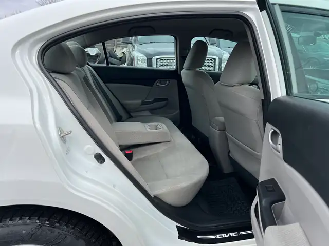 2013 Honda Civic LX - Photo 21