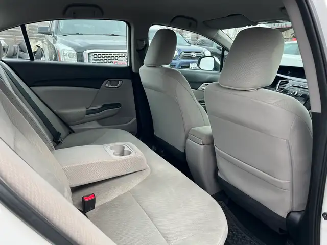 2013 Honda Civic LX - Photo 22