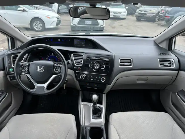 2013 Honda Civic LX - Photo 26