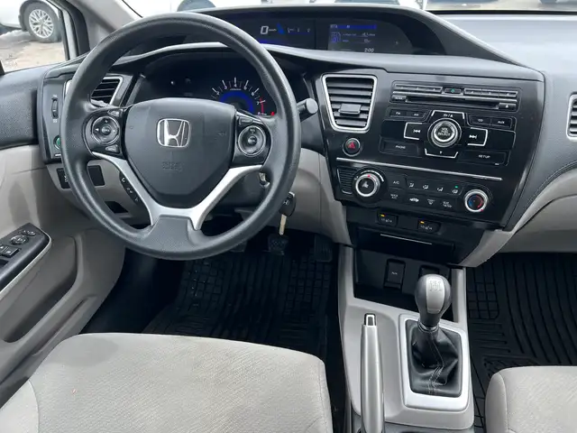 2013 Honda Civic LX - Photo 29