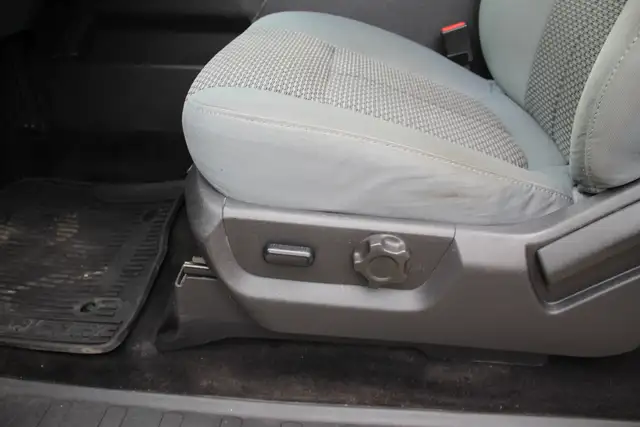 2014 Ford F-250 Super Duty XLT 4WD utility SRW - Photo 20